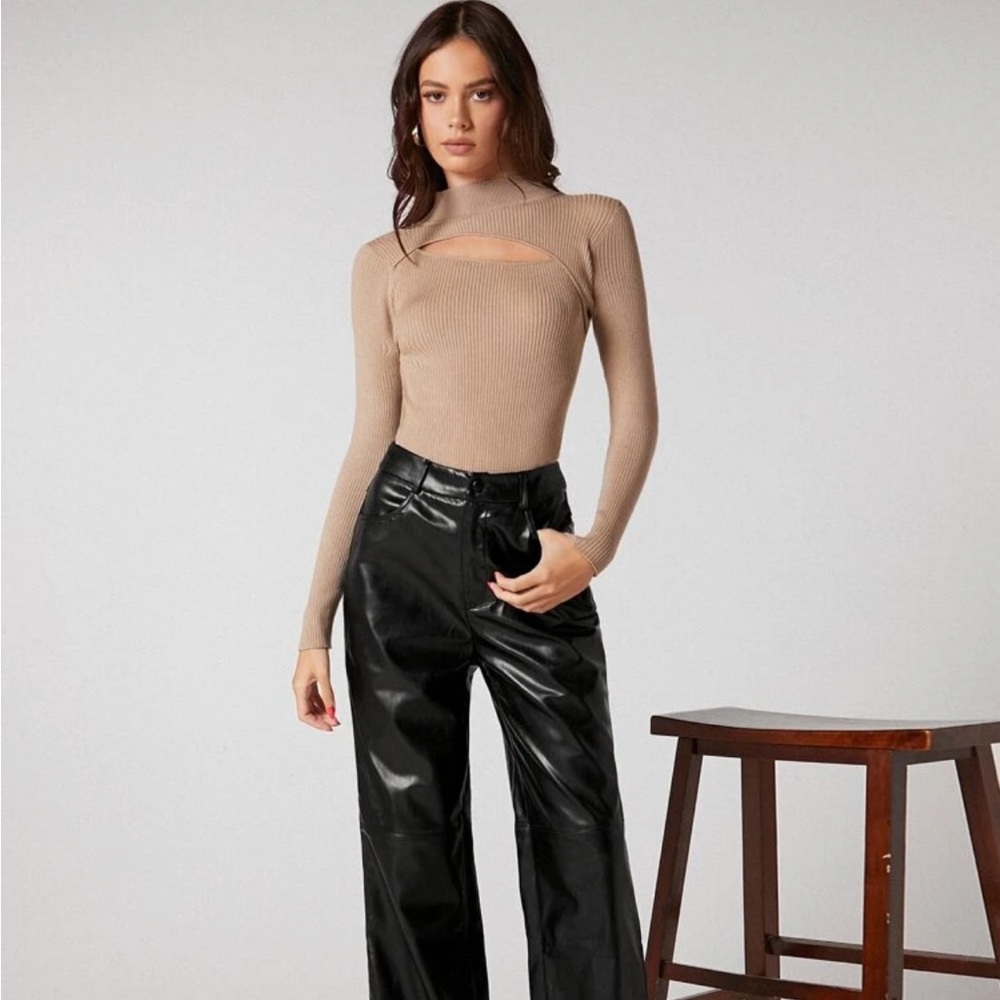Tan Cutout Ribbed Sweater - Picture 2 of 4